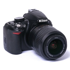 중고/니콘 디지털카메라 D3100+18-55mm[93%]