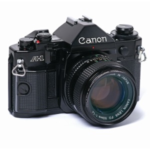 중고/캐논 필름카메라 A-1+50mm F1.4[90%]