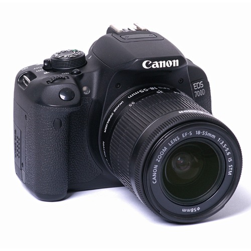 중고/캐논 디지털카메라 EOS-700D+18-55mm[97%]