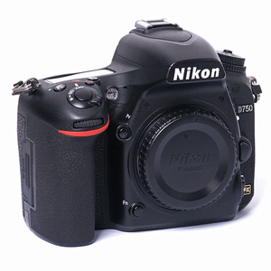 중고/니콘 디지털카메라 D750[96%]