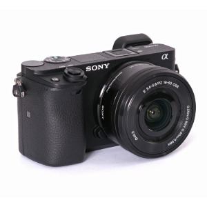 중고/소니 디지털카메라 A6300+16-50mm[98%]