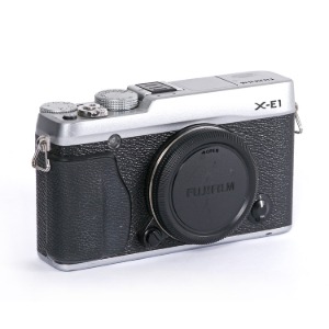 중고/후지 디지털카메라 X-E1[94%]