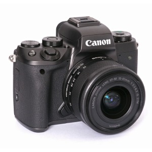 중고/캐논 디지털카메라 EOS-M5+15-45mm[98%]