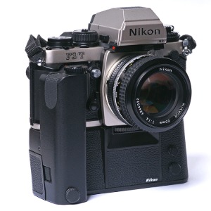 중고/니콘 필름카메라 F3HP/T 티탄+50mm F1.4+MD-4[92%]
