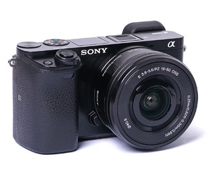 중고/소니 디지털카메라 A6000+16-50mm[95%]