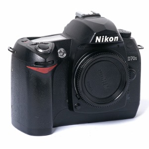 중고/니콘 디지털카메라 D70s[92%]